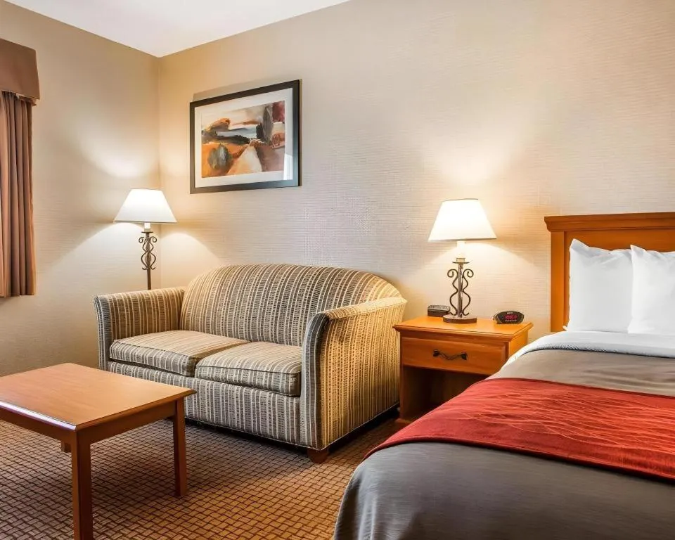 Bed in Quality Inn Sidney