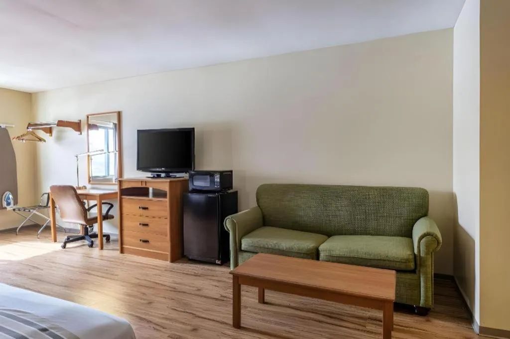 Econo Lodge Ithaca Airport