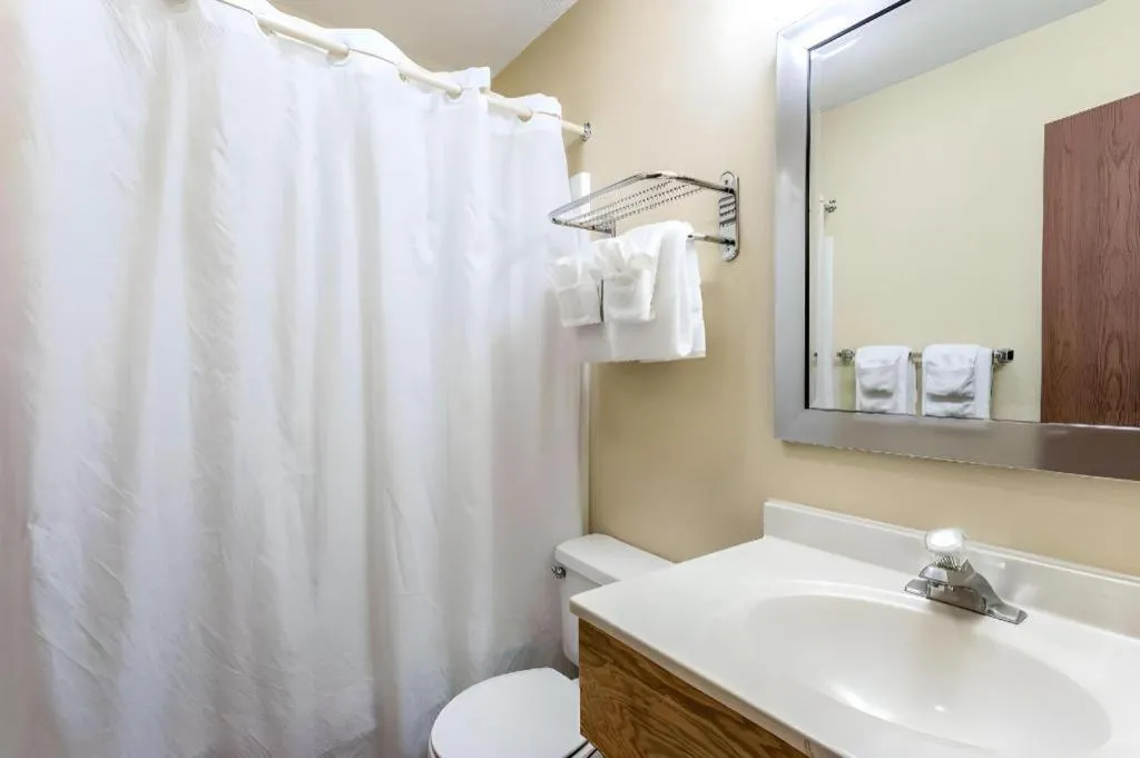 Econo Lodge Ithaca Airport