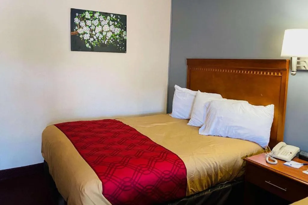 Bed in Baymont by Wyndham Lake George