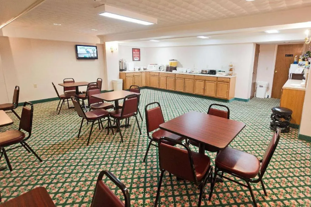 Baymont by Wyndham Lake George