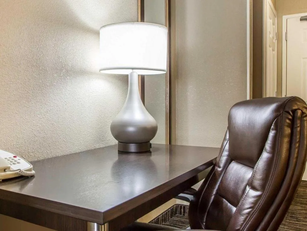 Quality Inn Dayton North - Vandalia