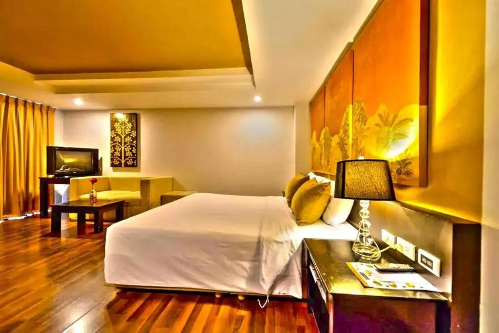 Bed in The Heritage Sathorn Suite Hotel