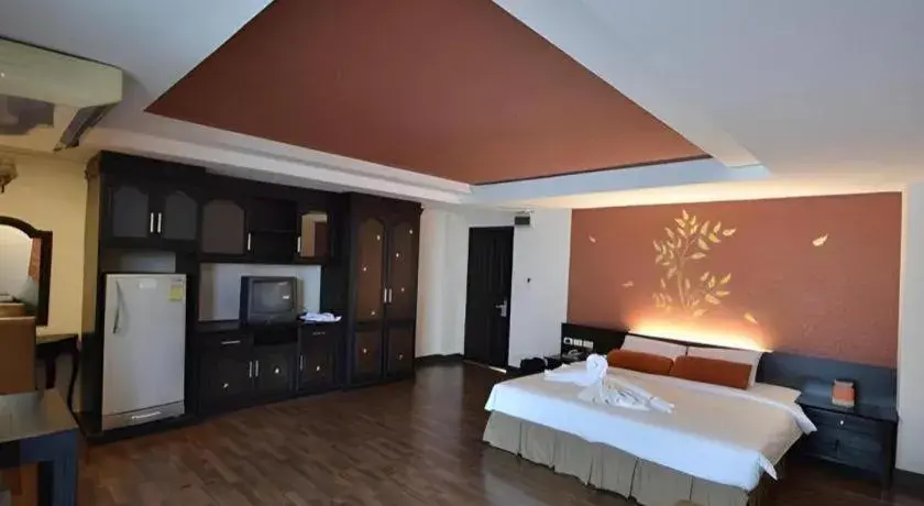 Bed in The Heritage Sathorn Suite Hotel Bed in The Heritage Sathorn Suite Hotel