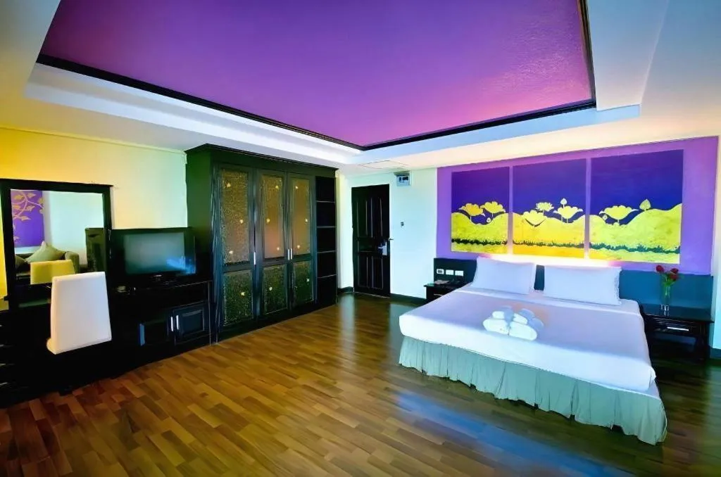 Bed in The Heritage Sathorn Suite Hotel