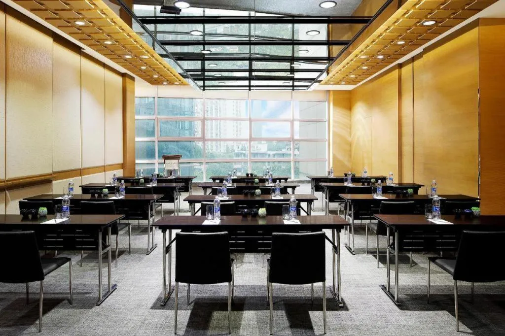 New World Wuhan Hotel