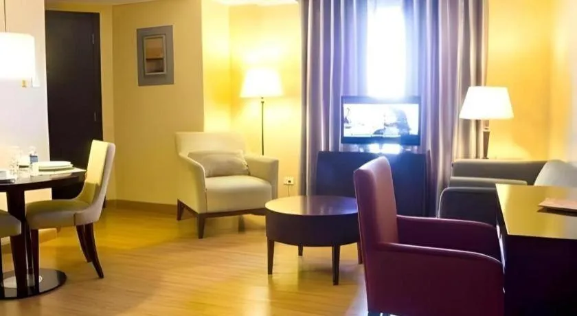 Lancaster Hotel Manila