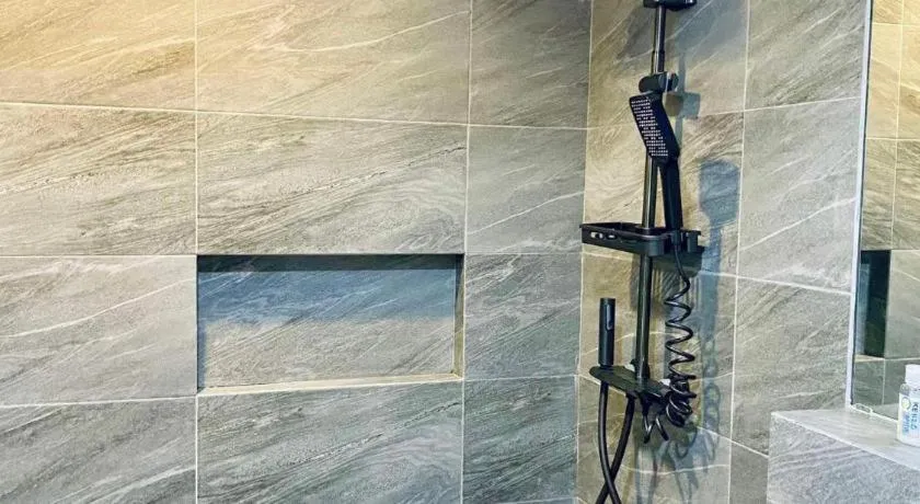 Lancaster Hotel Manila