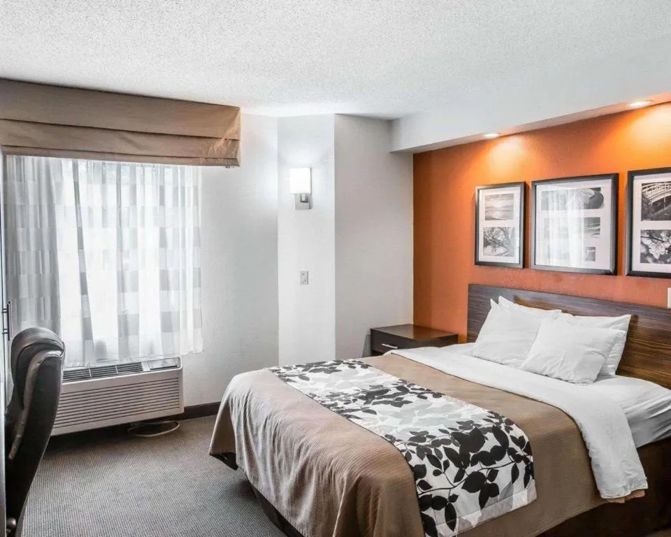 Bed in Sleep Inn Bessemer Helena