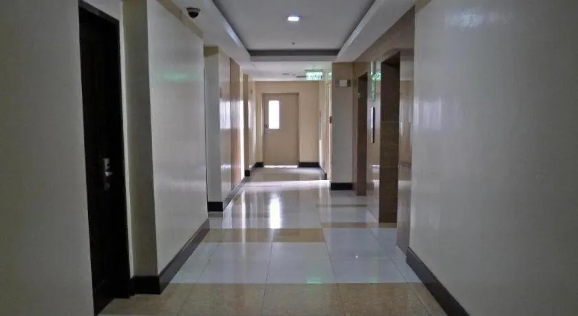 Baguio Burnham Suites Hotel