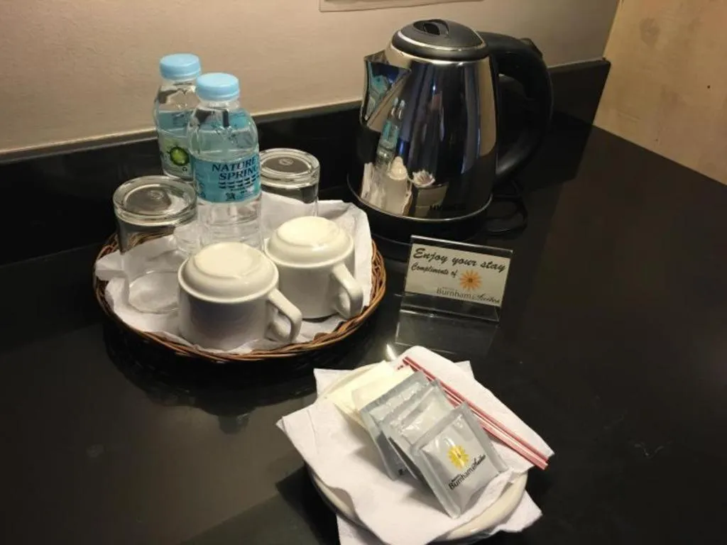 Baguio Burnham Suites Hotel