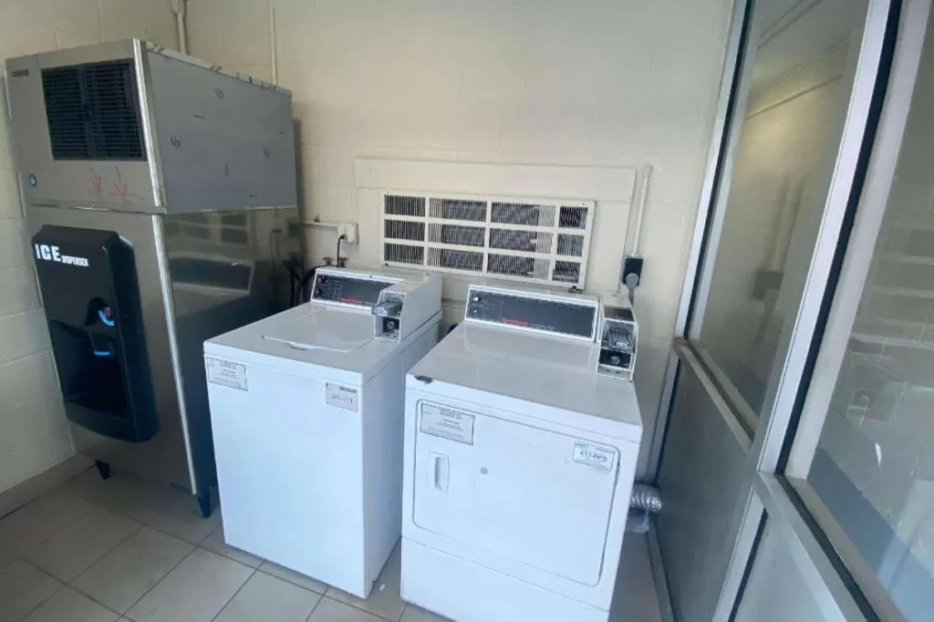 Econo Lodge Norfolk Airport