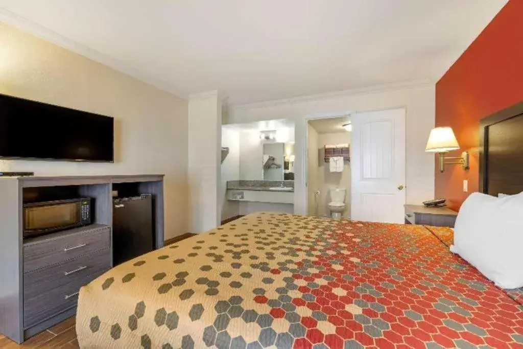 Bed in Econo Lodge Moreno Valley Bed in Econo Lodge Moreno Valley