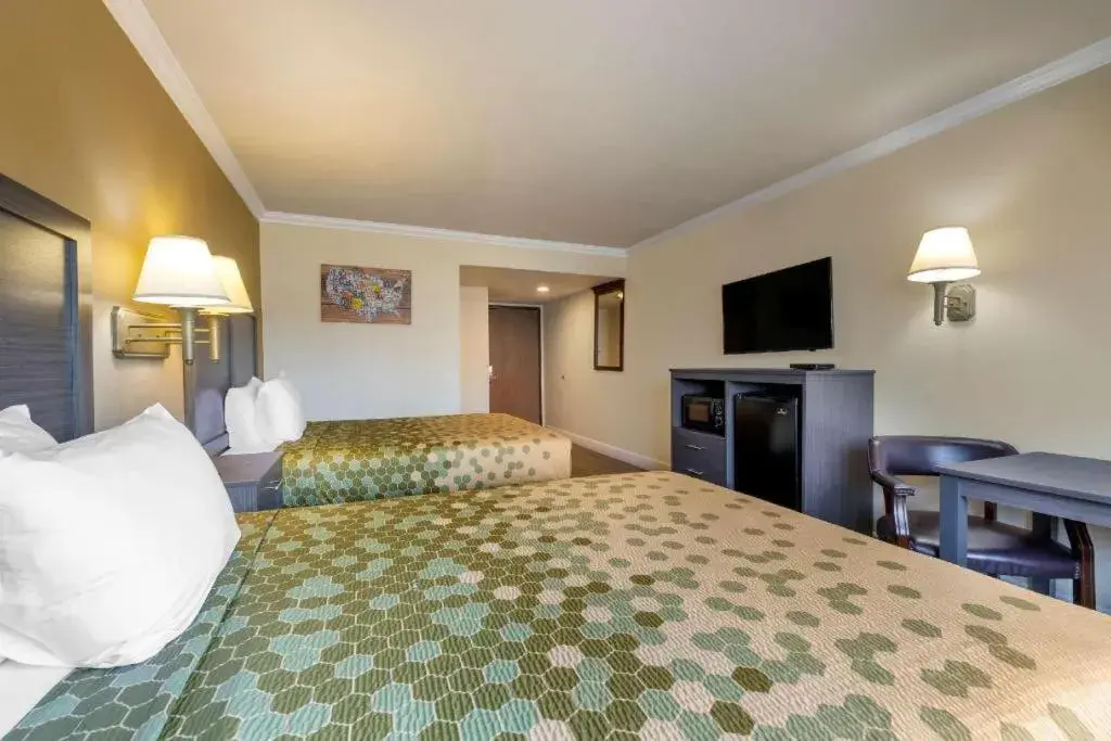 Bed in Econo Lodge Moreno Valley Bed in Econo Lodge Moreno Valley