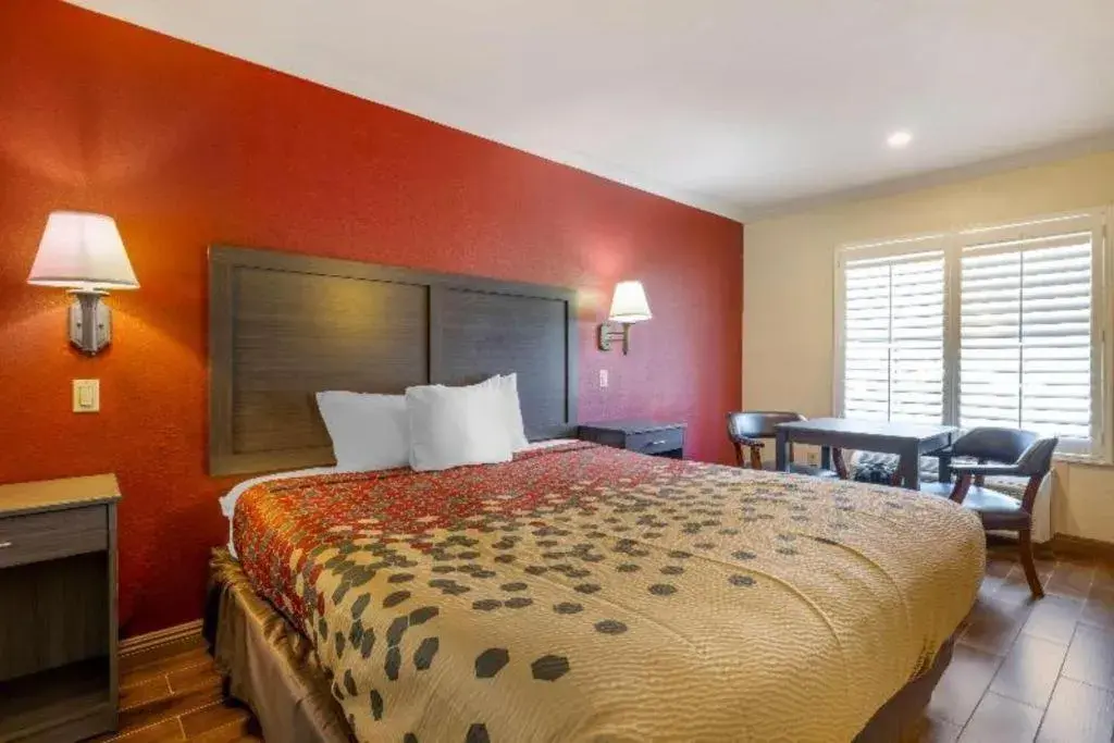 Bed in Econo Lodge Moreno Valley Bed in Econo Lodge Moreno Valley