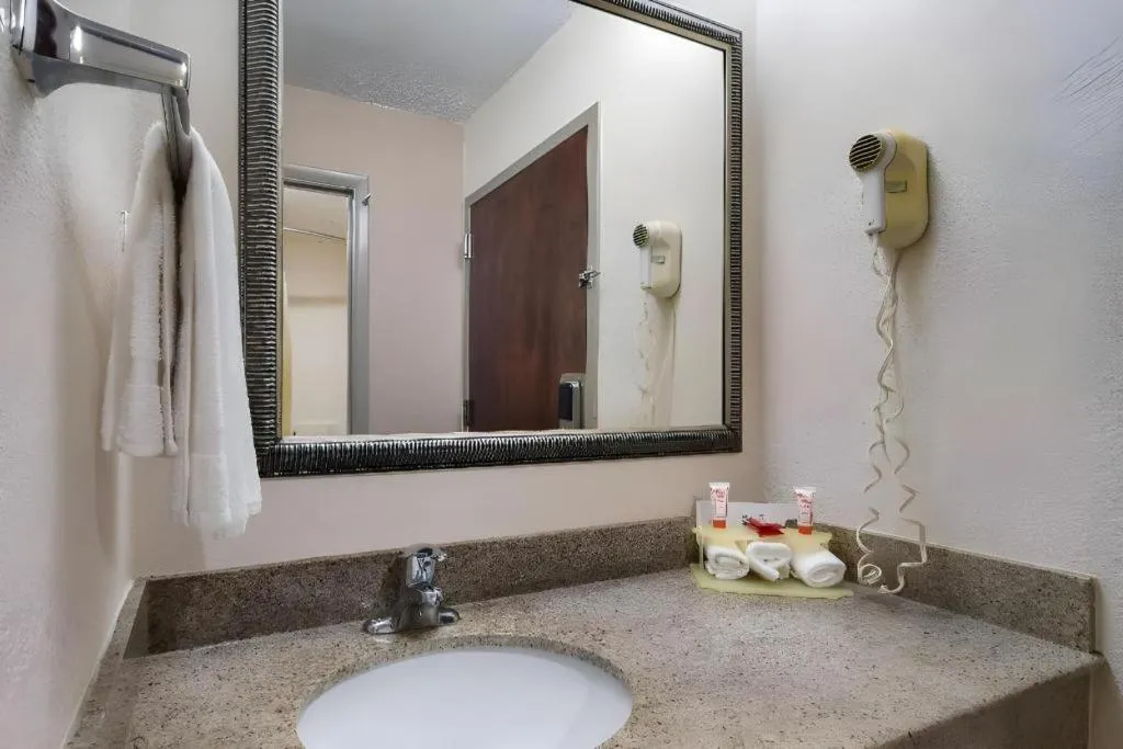 Surestay Plus Hotel Tarboro