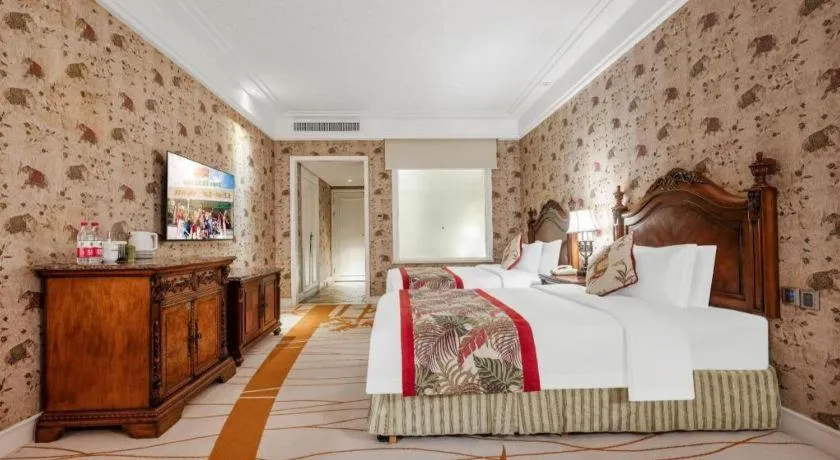 Bed in Hangzhou The First World Hotel