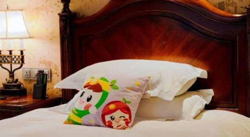 Bed in Hangzhou The First World Hotel