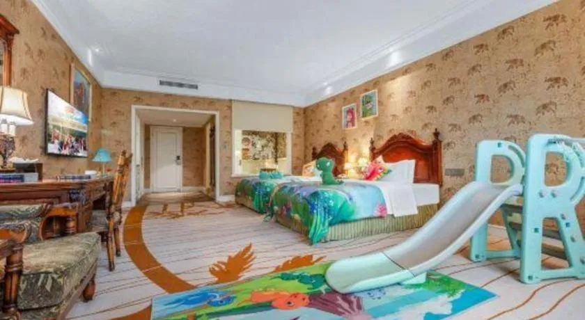 Bed in Hangzhou The First World Hotel