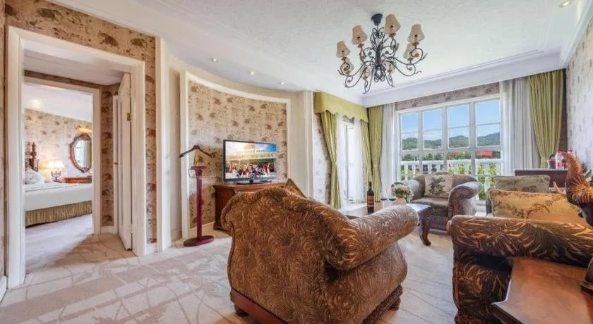 Bed in Hangzhou The First World Hotel