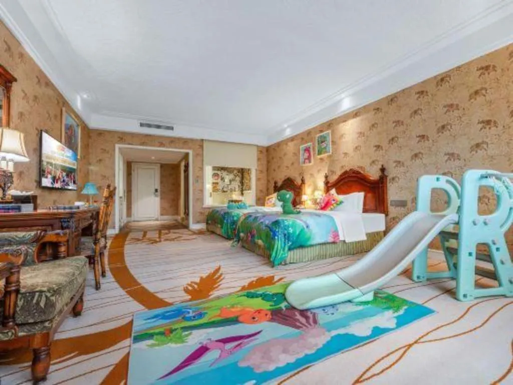 Bed in Hangzhou The First World Hotel