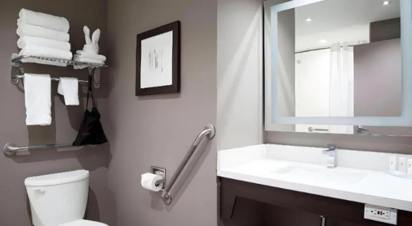 Best Western Plus Executive Inn