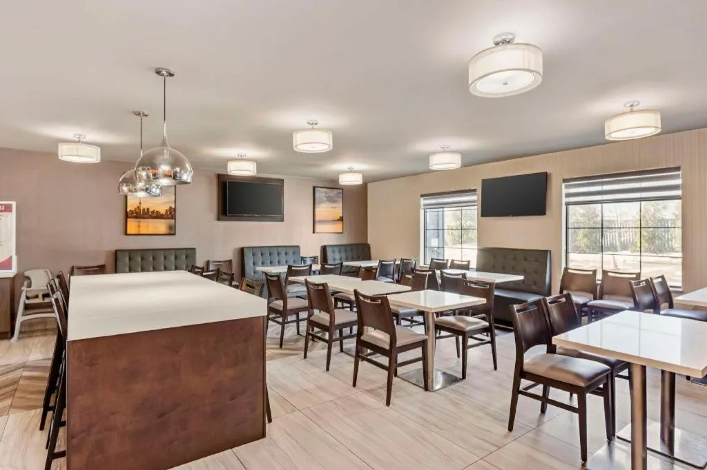 Best Western Plus Executive Inn