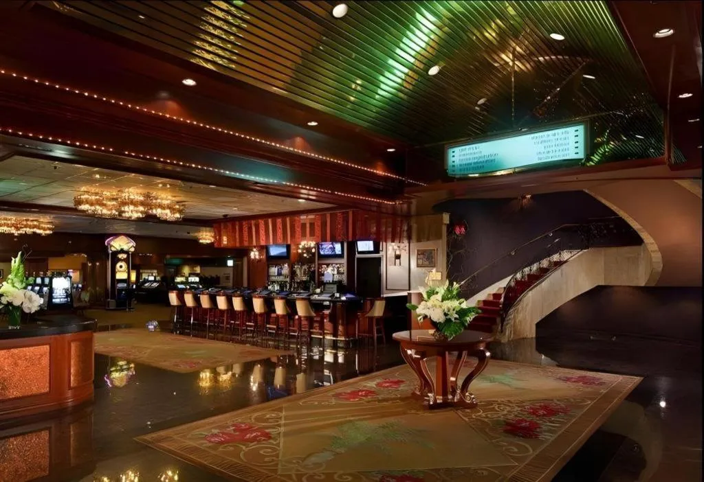 El Cortez Hotel & Casino - 21 and over only