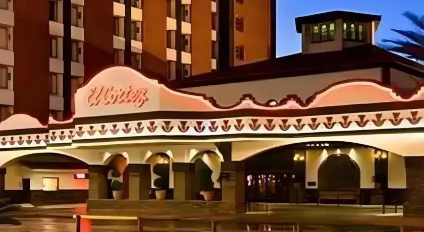 El Cortez Hotel & Casino - 21 and over only El Cortez Hotel & Casino - 21 and over only