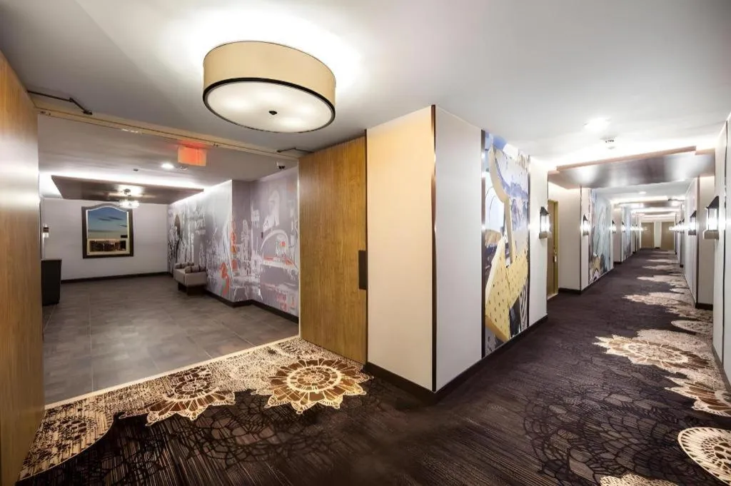 El Cortez Hotel & Casino - 21 and over only