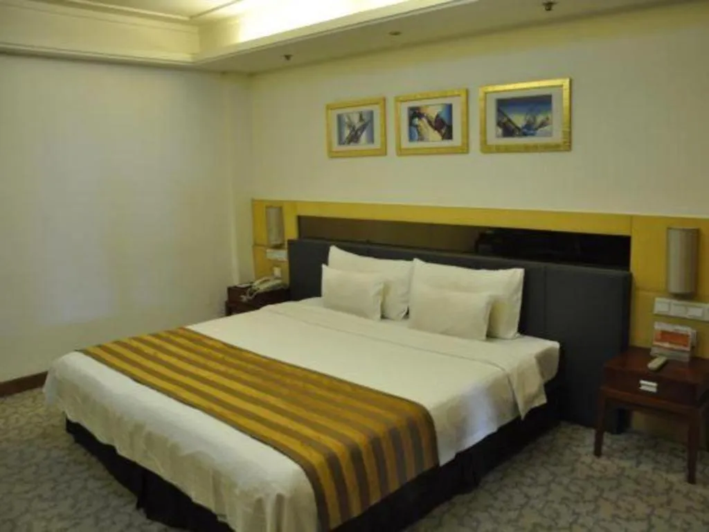 Bed in Xian Union Alliance Atravis Executive Hotel