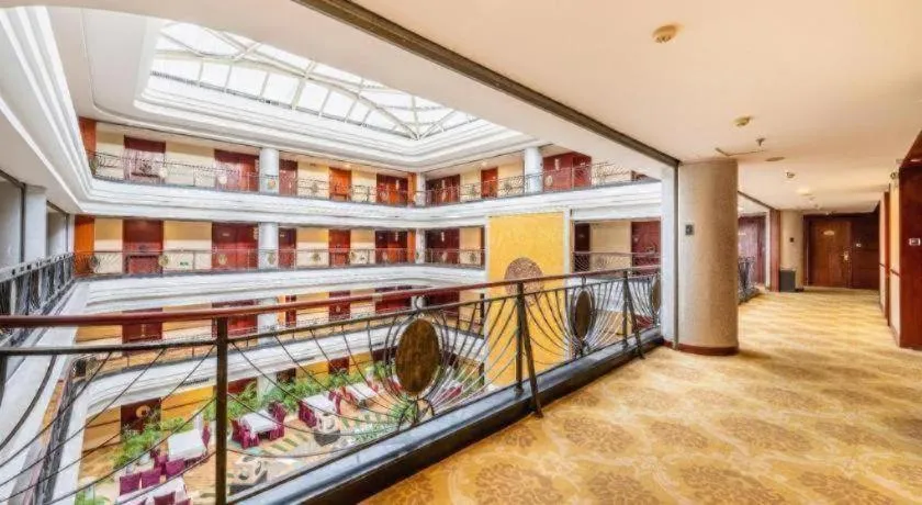 Xian Union Alliance Atravis Executive Hotel