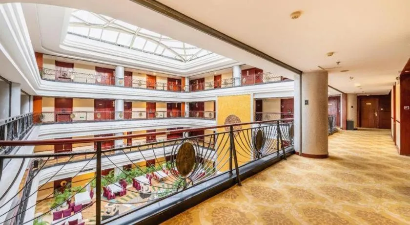 Xian Union Alliance Atravis Executive Hotel