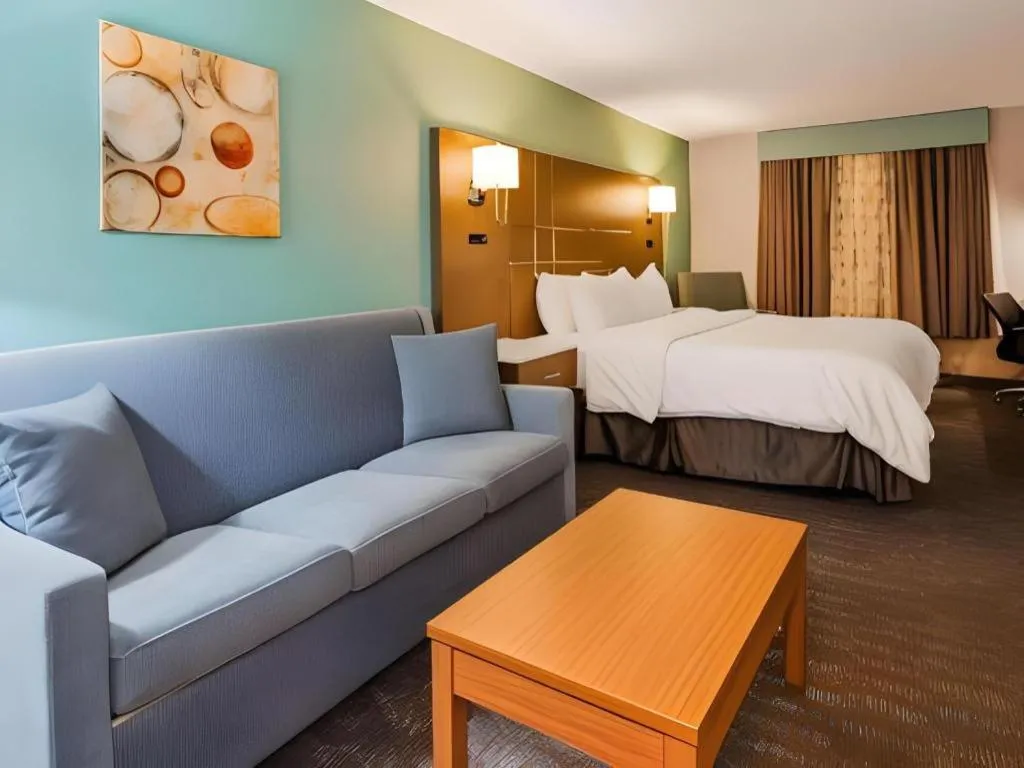 Bed in Best Western Galt Inn