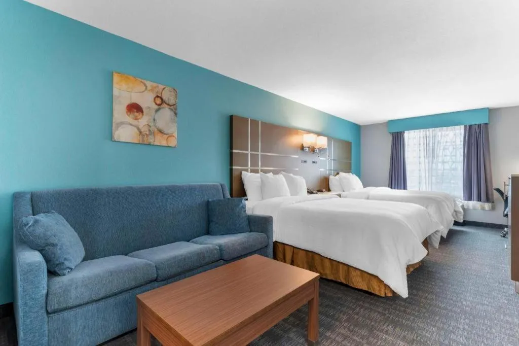 Bed in Best Western Galt Inn