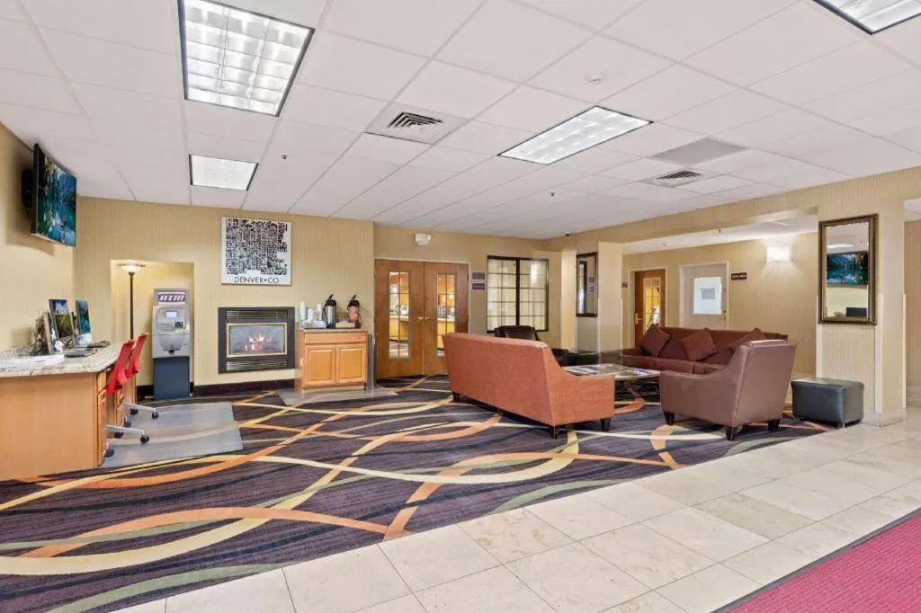 AmericInn by Wyndham Denver Airport