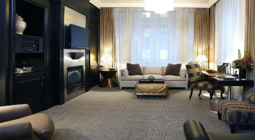 Fifteen Beacon Hotel