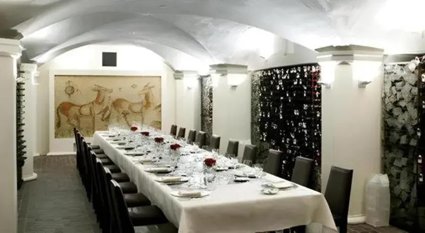 Fifteen Beacon Hotel Fifteen Beacon Hotel