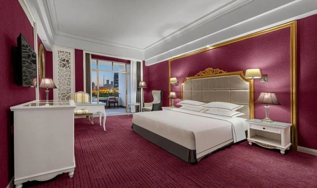 Bed in Country Garden Phoenix Hotel Changsha