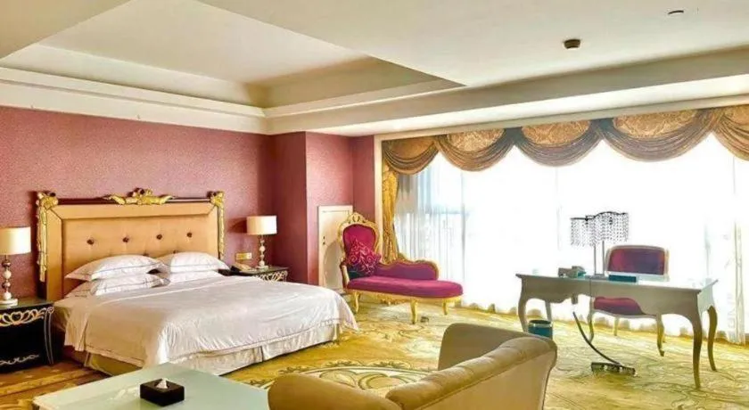 Bed in Country Garden Phoenix Hotel Changsha