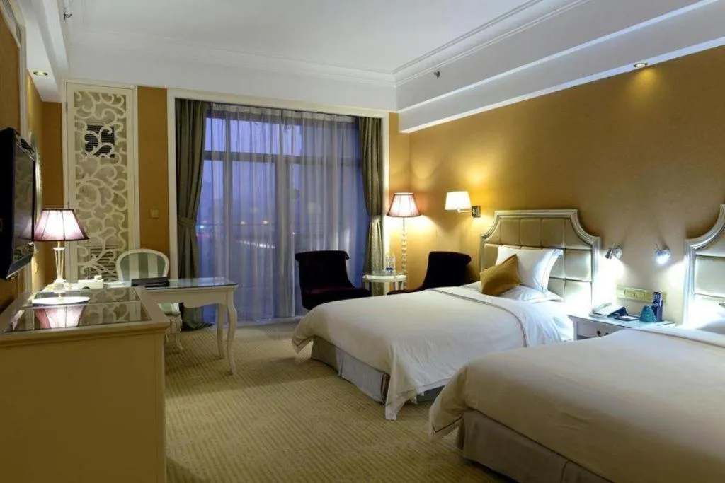 Bed in Country Garden Phoenix Hotel Changsha