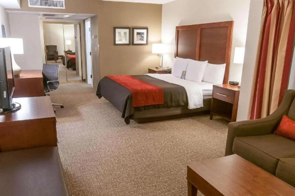 Bed in Comfort Inn Quantico