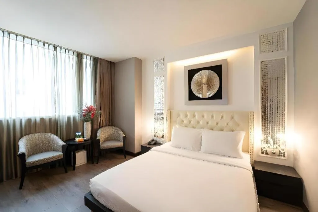 Bed in The White Hotel 8A Thai Van Lung