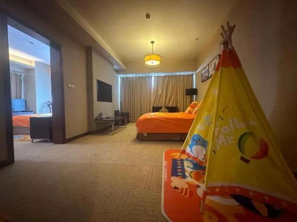 Bed in The Qube Shanghai Nanqiao