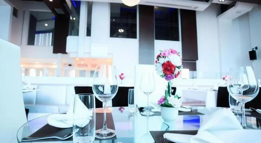 Glacier Hotel Khon Kaen