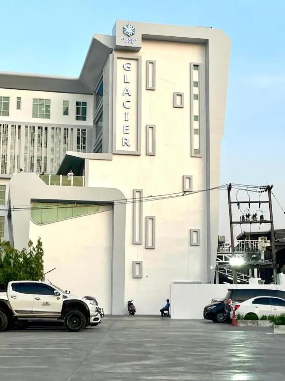 Glacier Hotel Khon Kaen