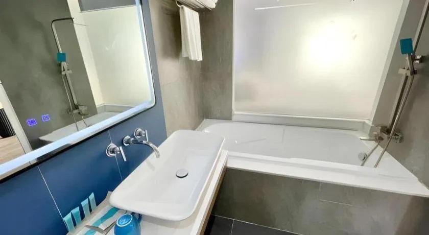 Glacier Hotel Khon Kaen