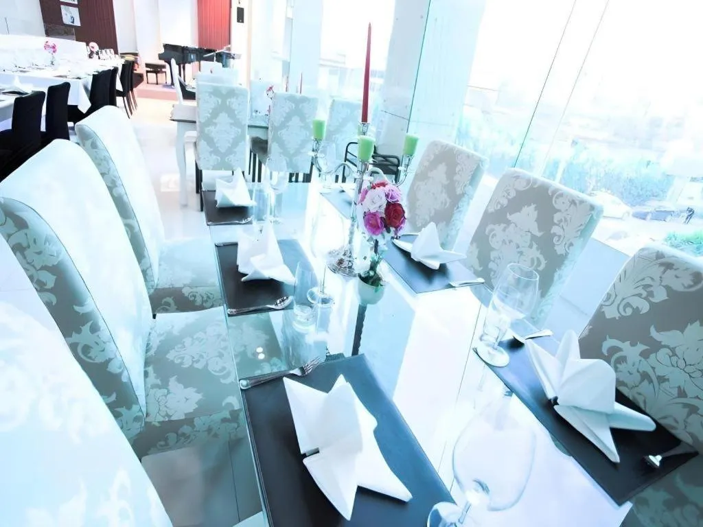 Glacier Hotel Khon Kaen