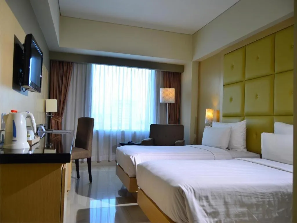 Bed in Hotel Santika Makassar