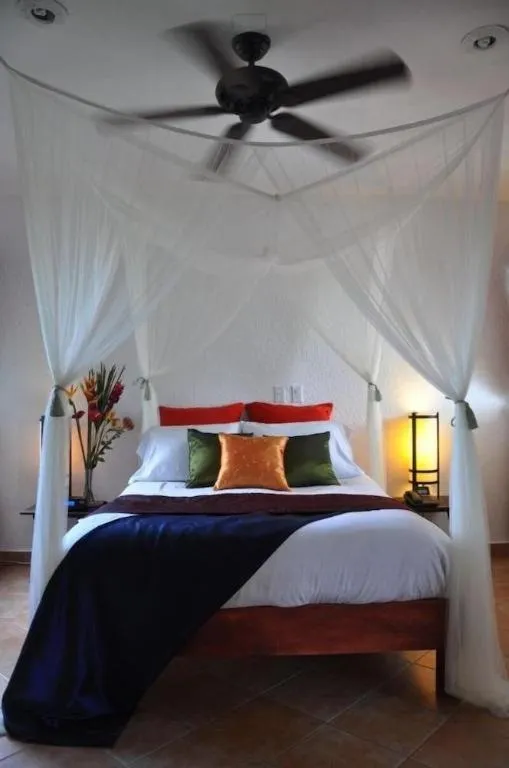 Bed in Flamingo Hotel